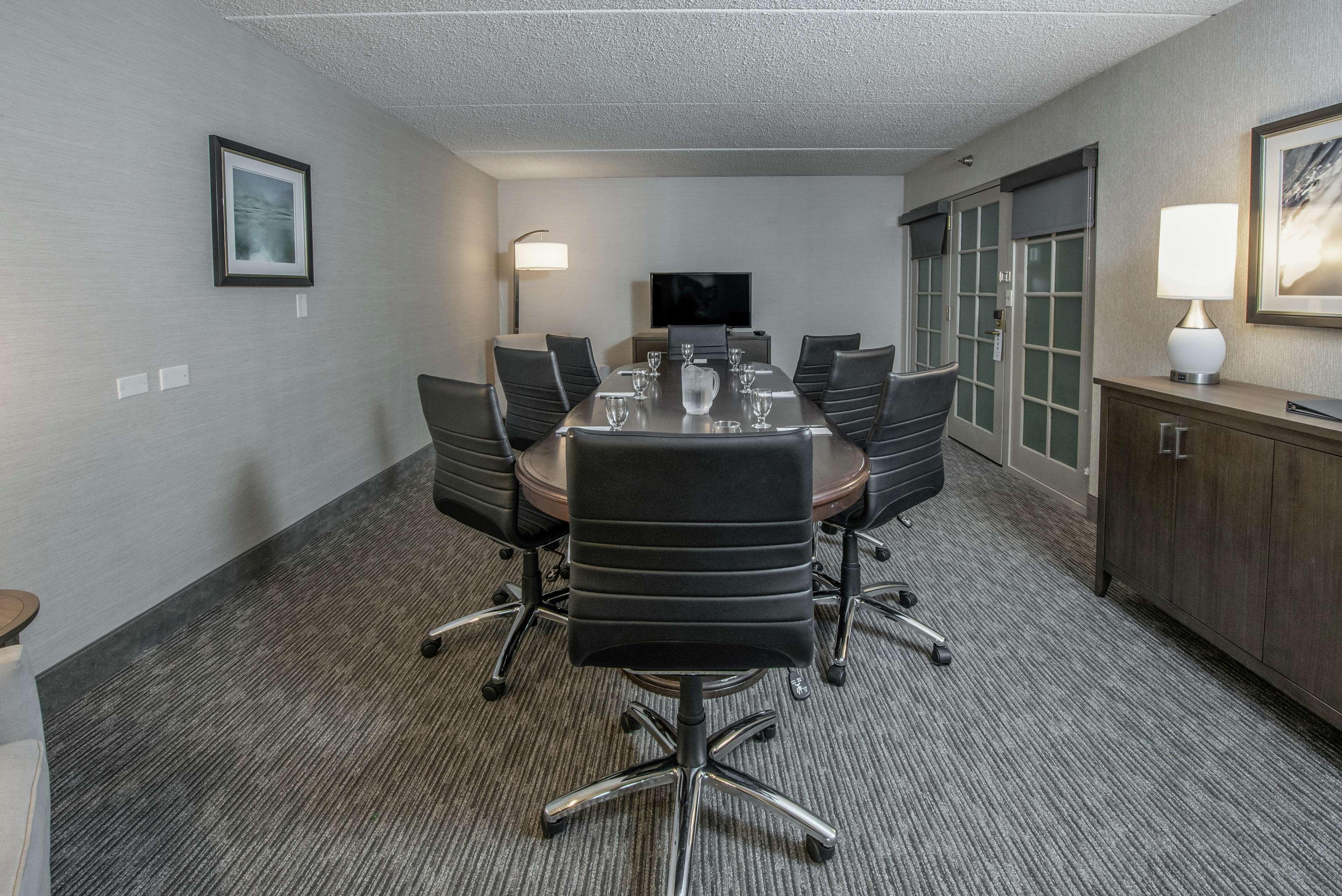 Embassy Suites By Hilton Chicago Schaumburg Woodfield Luaran gambar