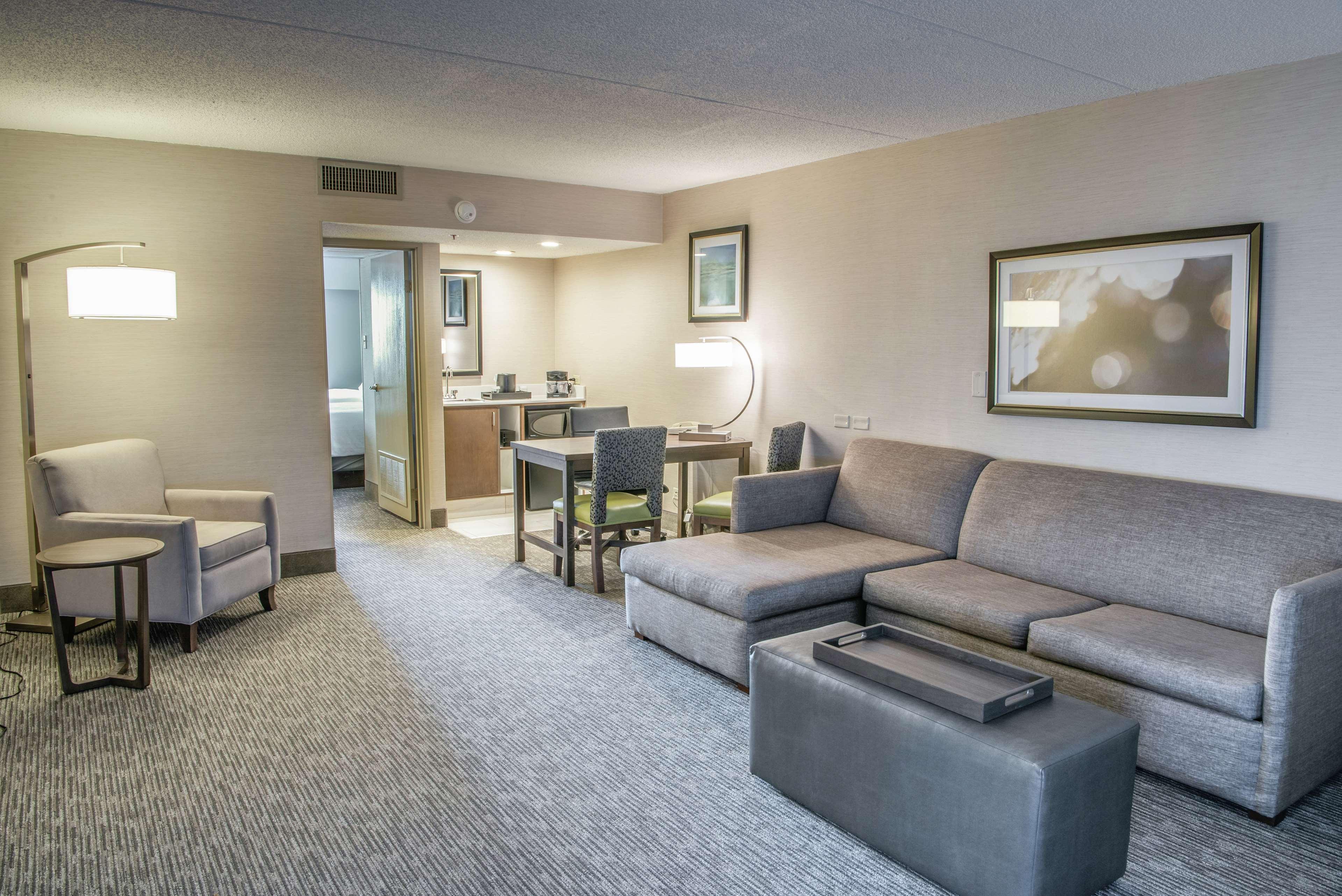 Embassy Suites By Hilton Chicago Schaumburg Woodfield Luaran gambar