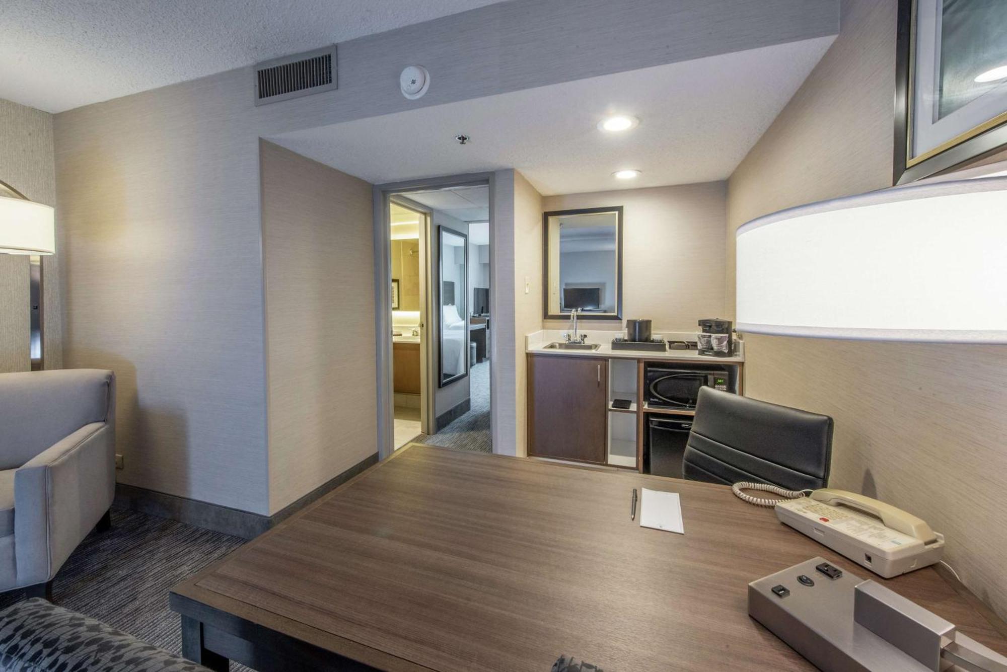 Embassy Suites By Hilton Chicago Schaumburg Woodfield Luaran gambar