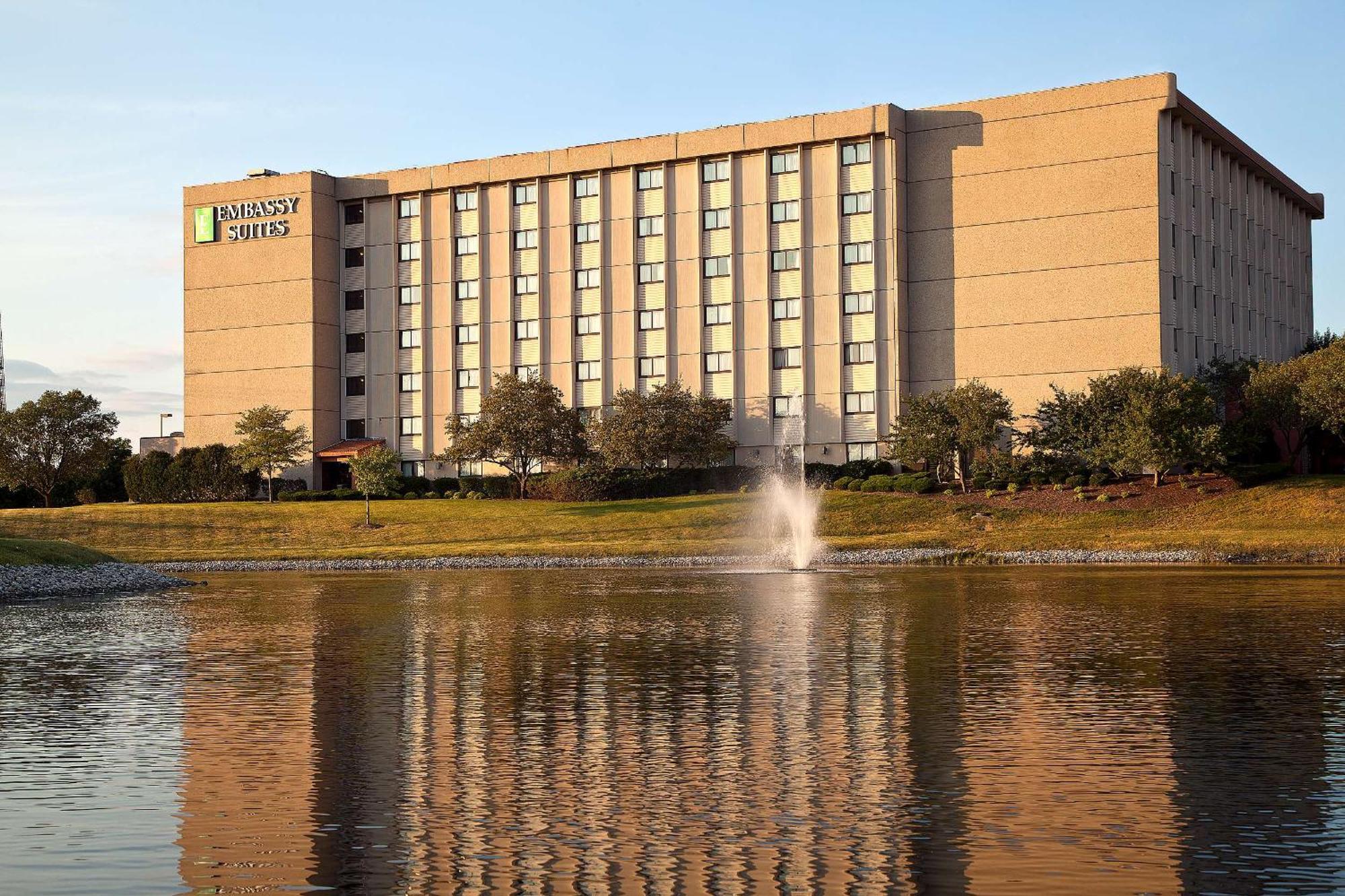 Embassy Suites By Hilton Chicago Schaumburg Woodfield Luaran gambar